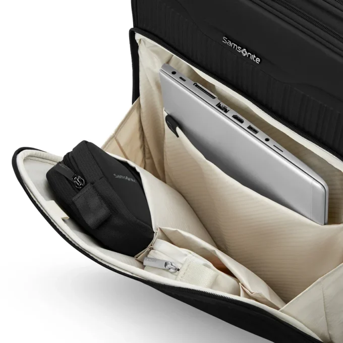 Silhouette 18 softside bagaglio a mano globale spinner Silhouette 18 softside bagaglio a mano globale spinner