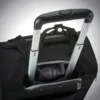 Valigia spinner da riporre sotto il sedile con porta USB Valigia spinner da riporre sotto il sedile con porta USB