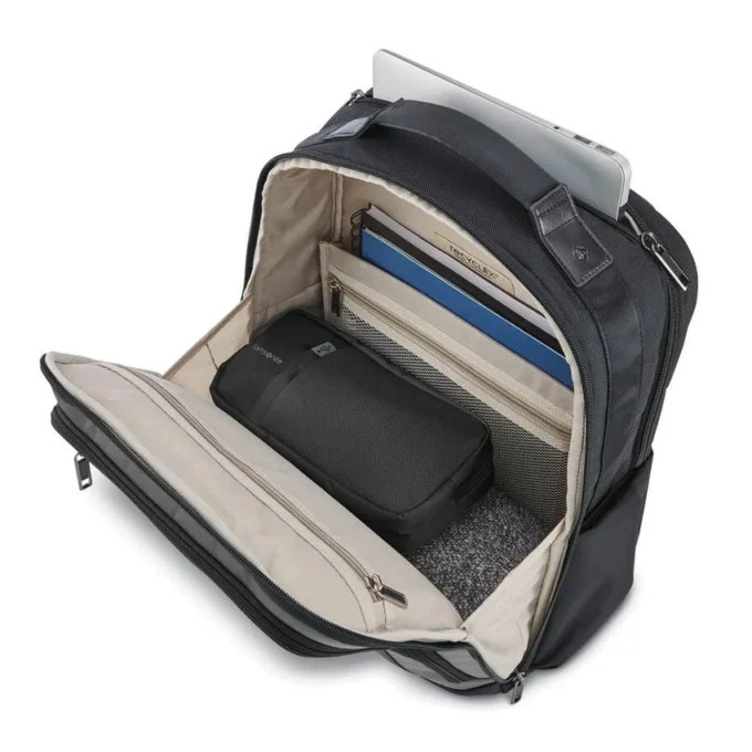 Zaino NuRoad da 15,6″ Zaino NuRoad da 15,6″